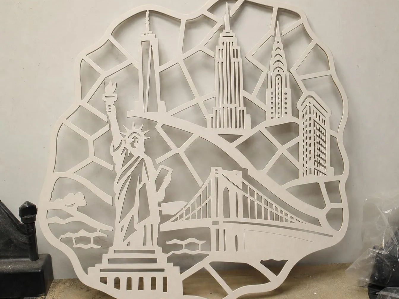 New York landmark map cut-out - Make America Great Again