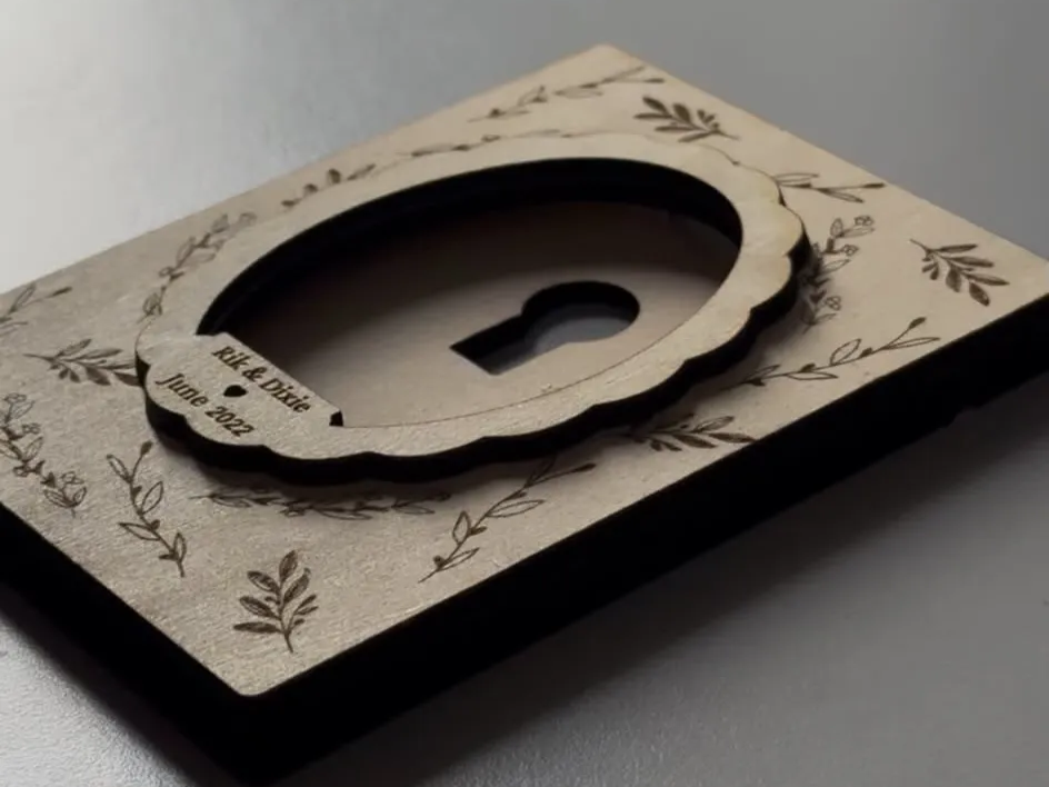 A simple polaroid photo frame