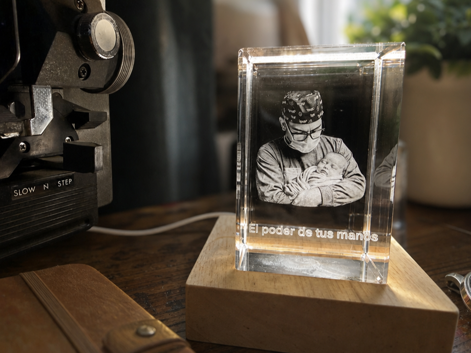 Crystal block with 3D portrait of doctor holding newborn baby gift