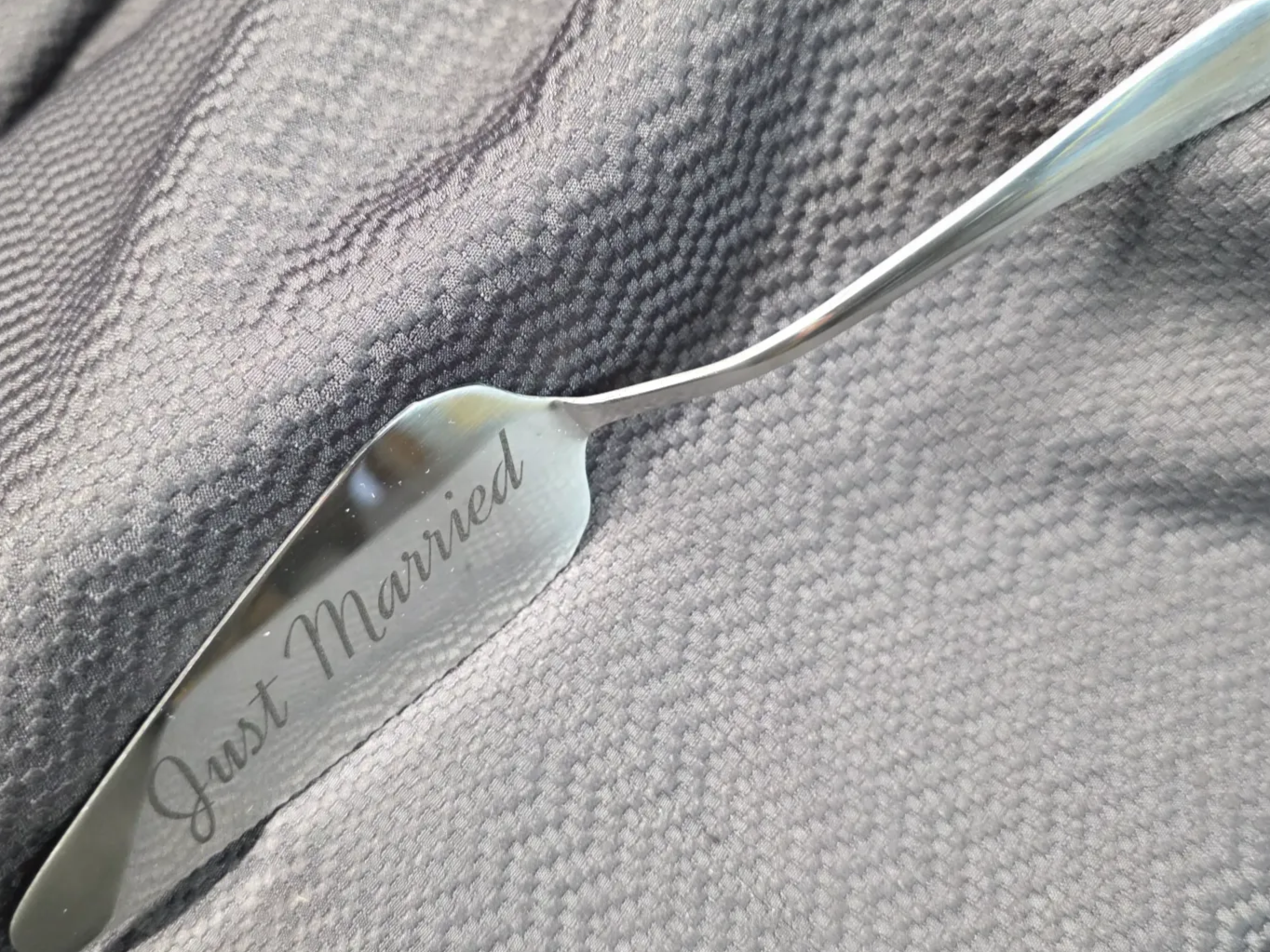 [Laser cut and engrave] Wedding Cake Cutter