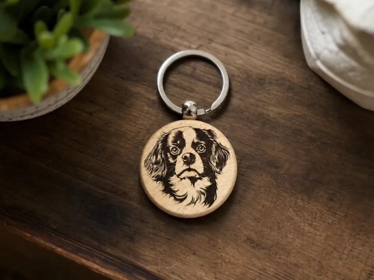 [Laser cut and engrave] Cavalier King Charles Spaniel Portrait Wooden Keychain