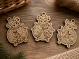 [Laser cut and engrave] Ornements de Noël en forme de coccinelle avec bonnet et écharpe