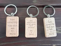 [Laser cut and engrave] Schlüsselanhänger Holz 50x30mm