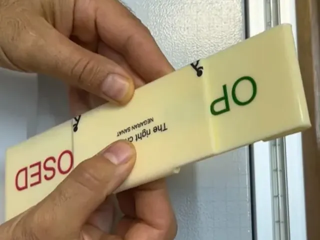 OPEN & CLOSE SIGN