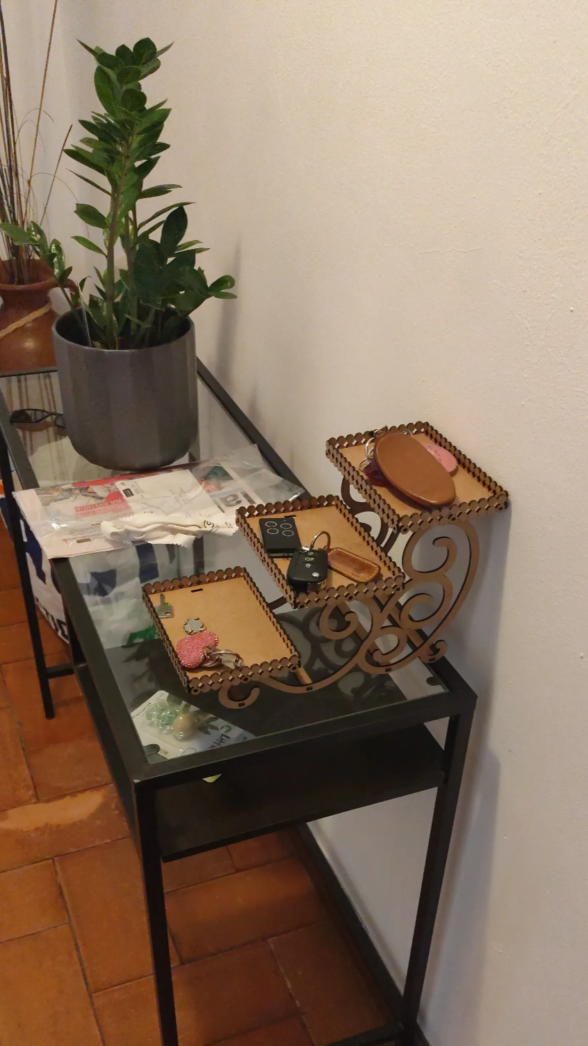 [Laser cut and engrave] Three-Tiered Wooden Key Organizer and Entryway Tray