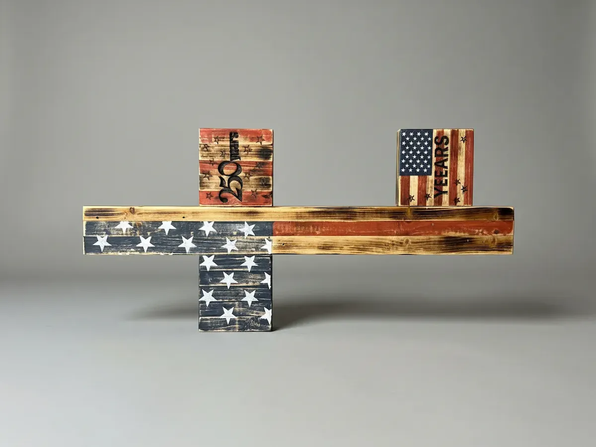 [Laser cut and engrave] Rustic Wooden American Flag 250 Years Commemorative Tabletop Sign