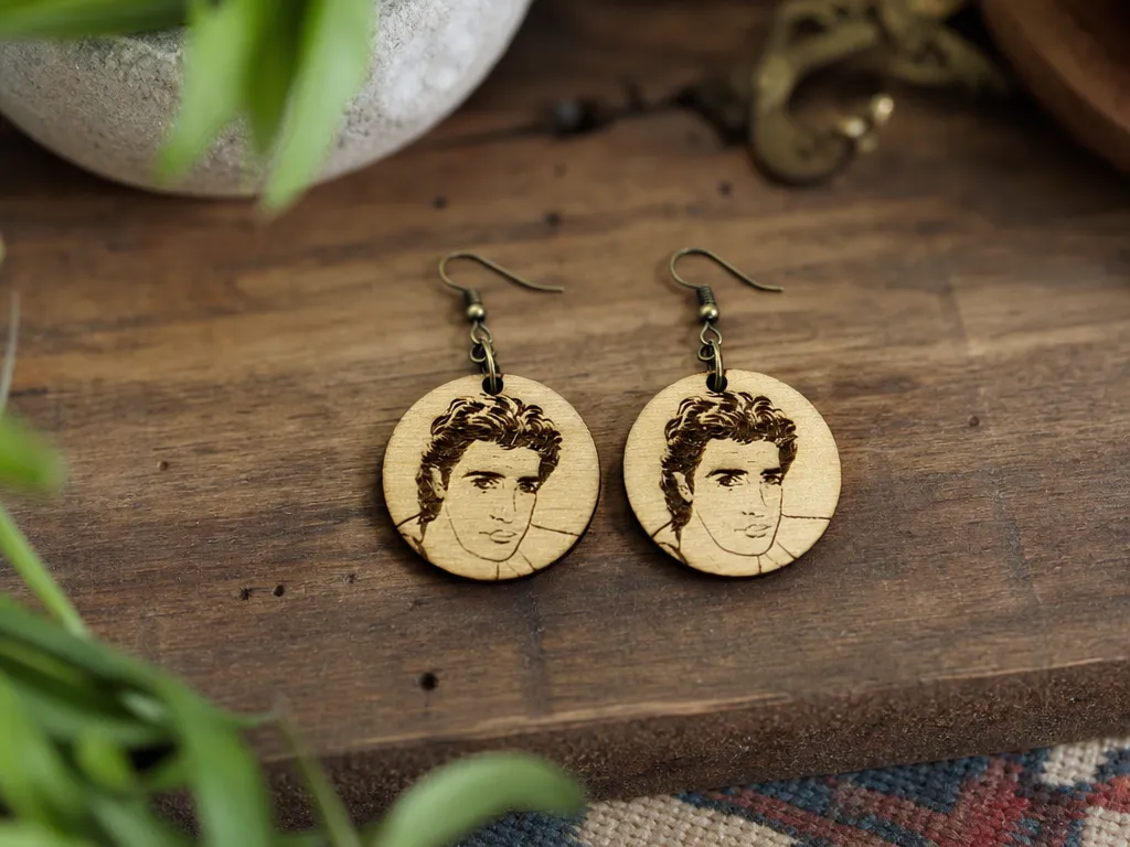 Boucles d'oreilles rondes en bois avec chanteur Frédéric François
