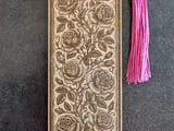 [Laser cut and engrave] Marque-page en bois avec motif de roses