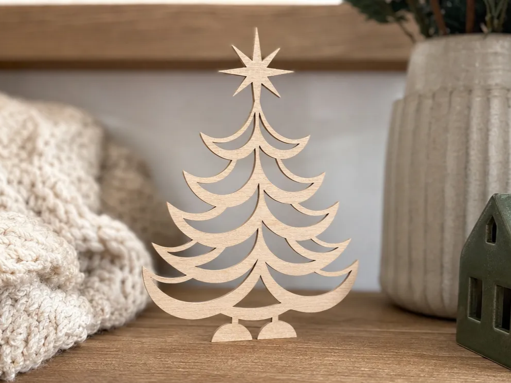 Minimalist Wooden Christmas Tree Tabletop Ornament with Star Topper