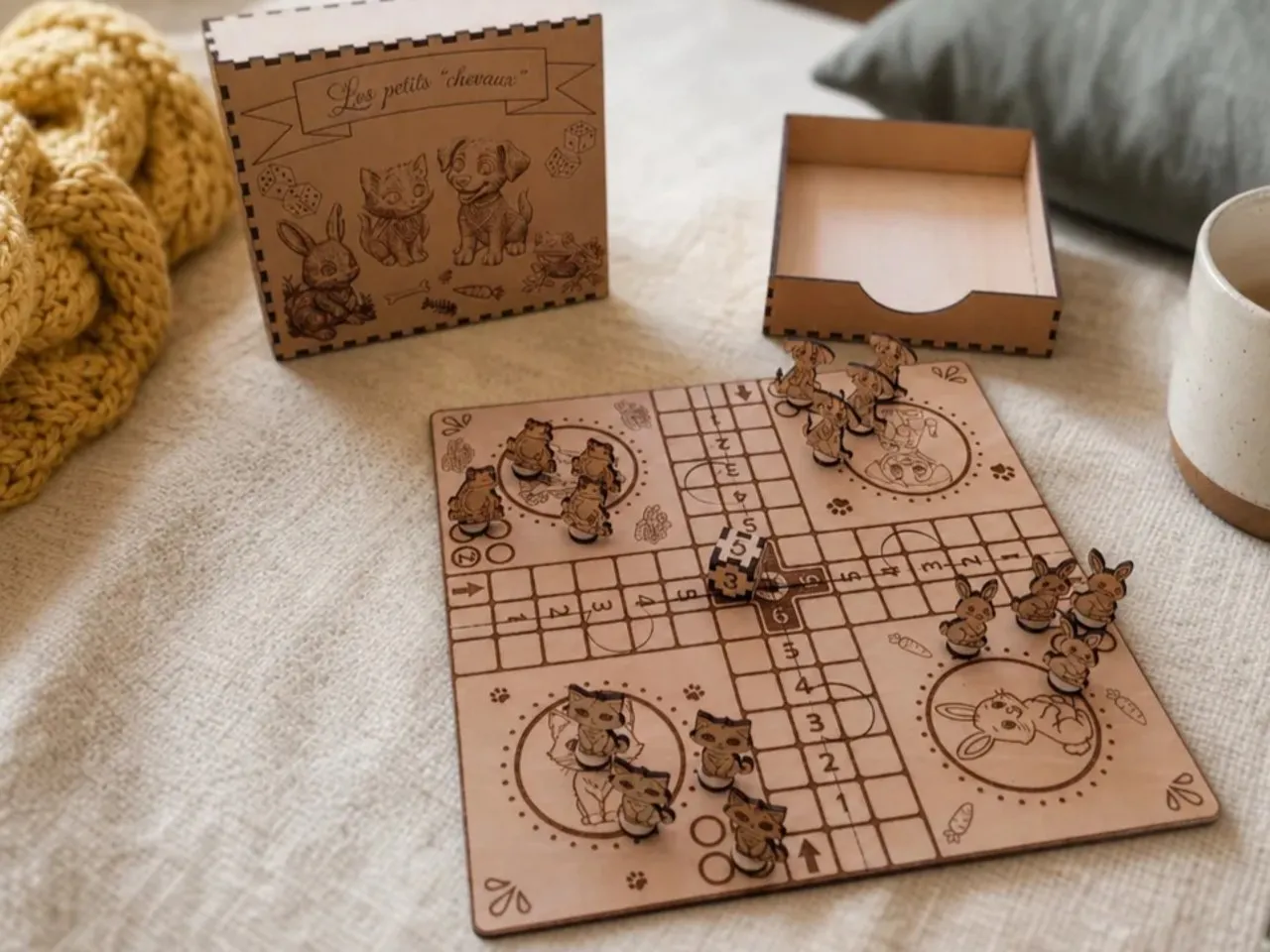 [Laser cut and engrave] Jeu de société en bois Les Petits Chevaux revisité