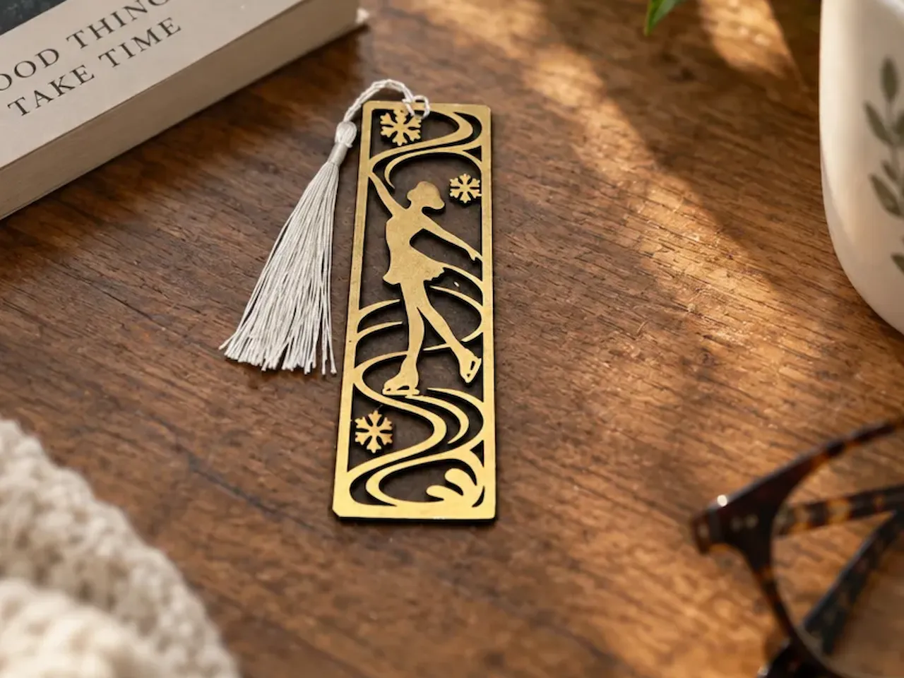 [Laser cut and engrave] Ice Skater Bookmark with Snowflake Motif and White Tassel