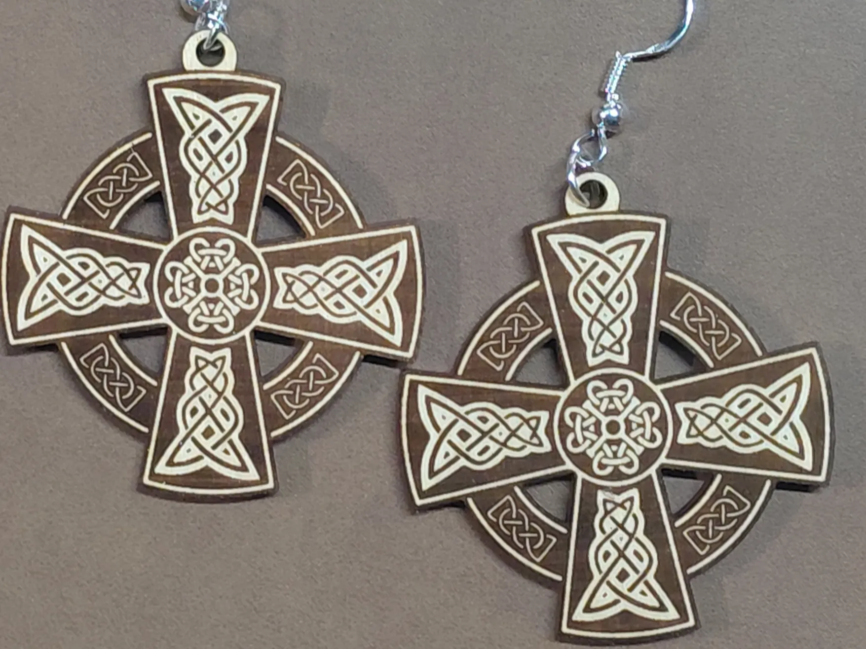 Knotted Celtic cross