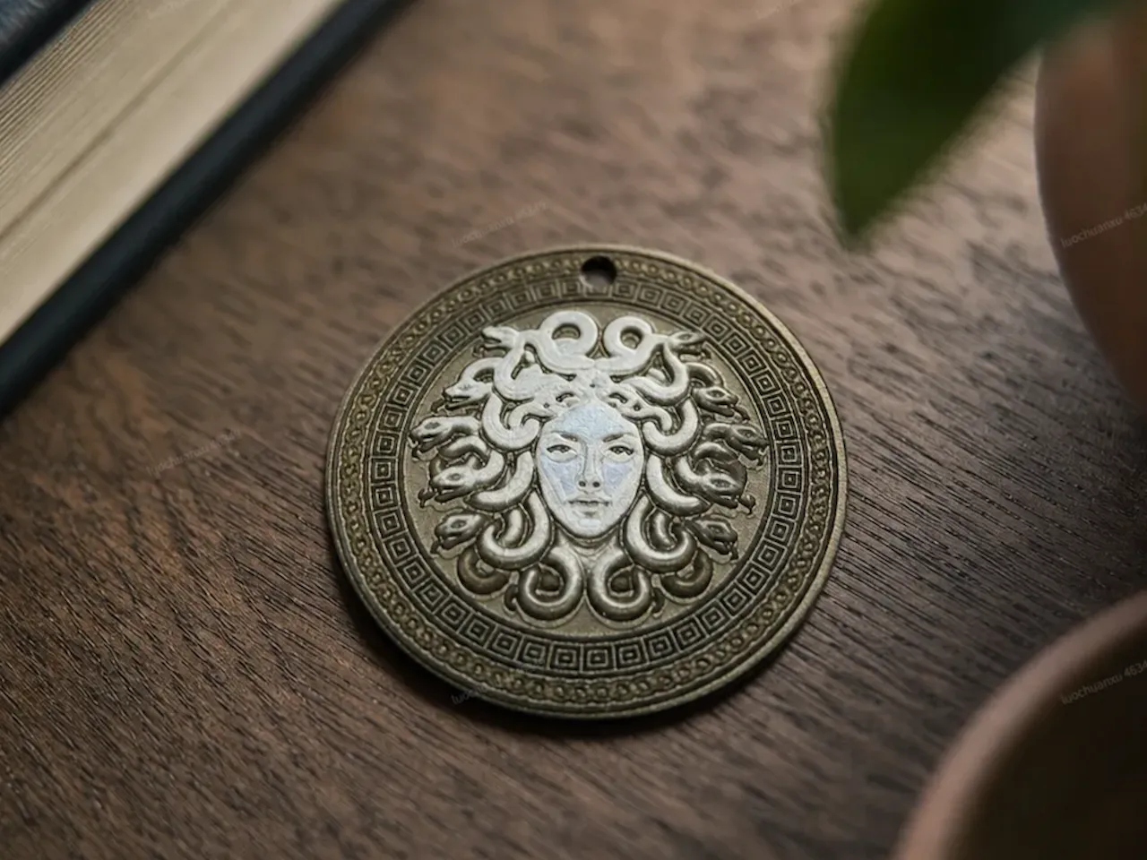 [Laser cut and engrave] Medusa Gorgon Round Metal Pendant with Greek Key Border
