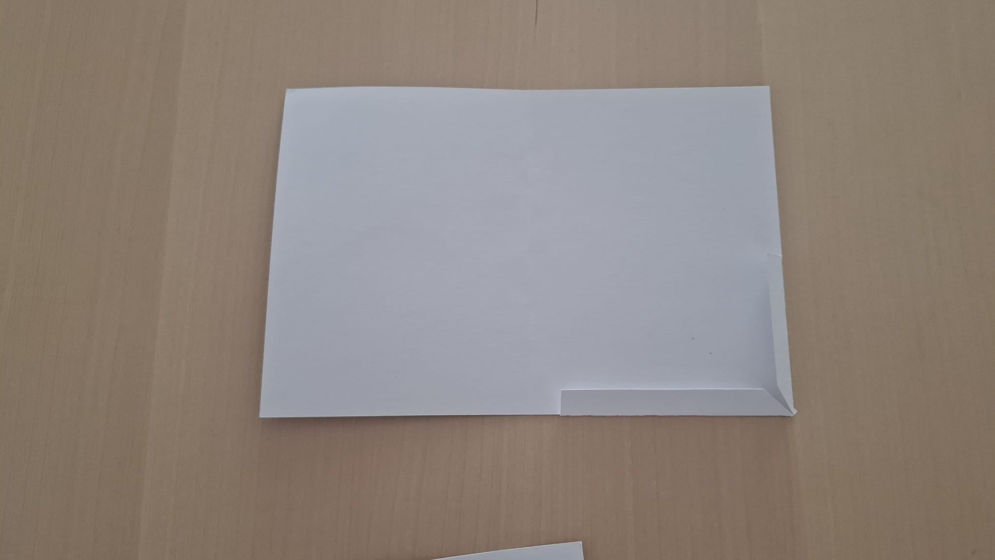 Happy Birthday greeting card with slot gift card with cake and balloons printed, cut out with foil instruction: step 3 - Mark the folds 