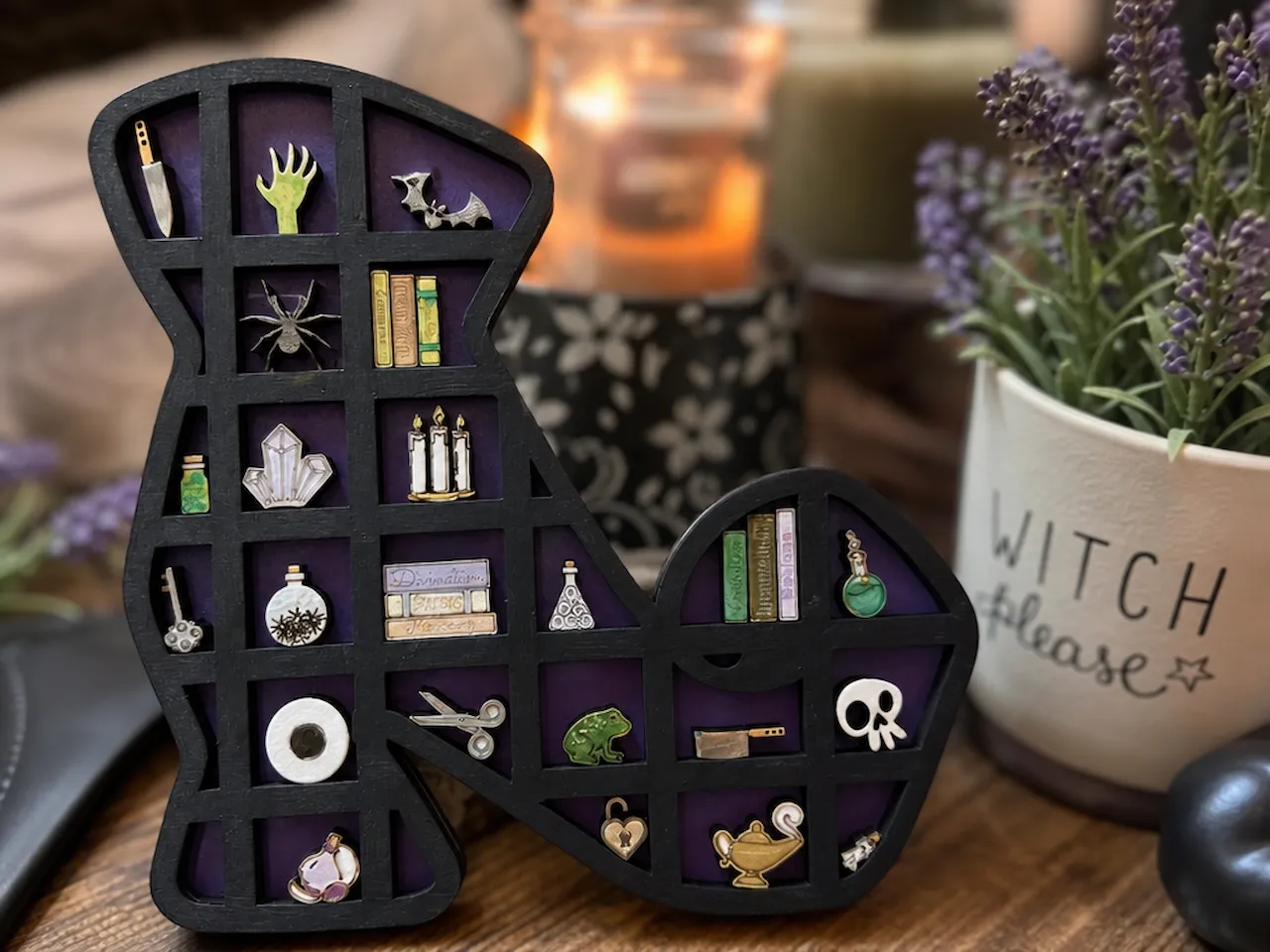[Laser cut and engrave] Witch's Boot Shaped Miniature Bookshelves with Trinkets