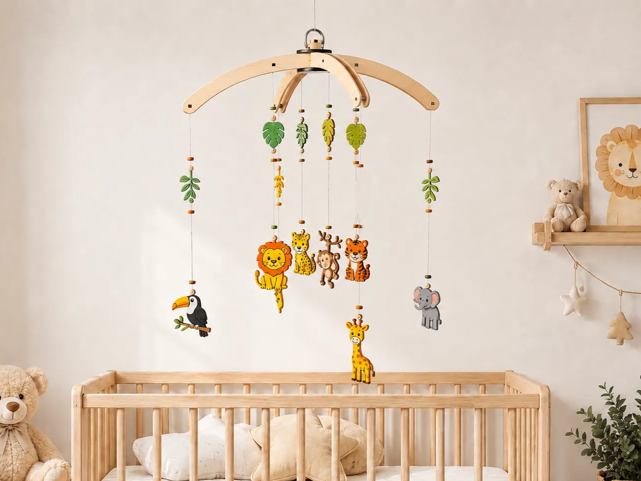 Mobile de lit pour bébé avec animaux de la jungle et feuilles