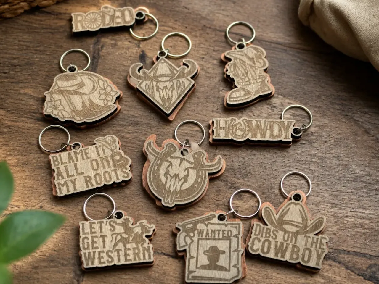 [Laser cut and engrave] Western Themed Cowboy and Rodeo Style Wooden Keychains
