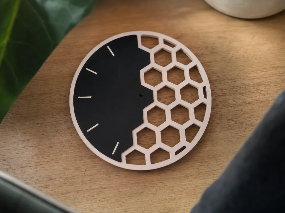 Honeycomb Pattern Round Clock Face
