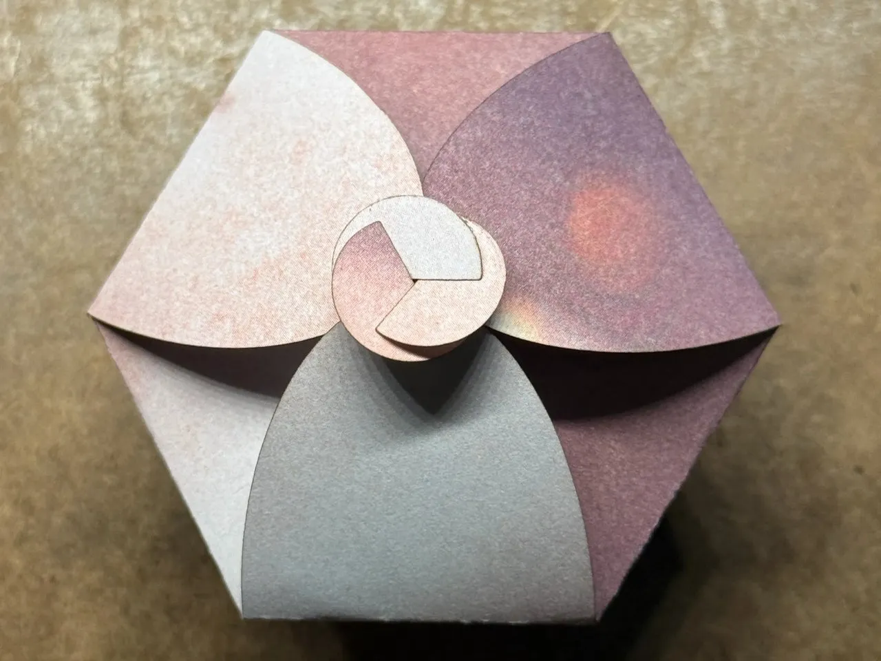 [Laser cut and engrave] Hexagonal paper gift box with interlocking petal lid