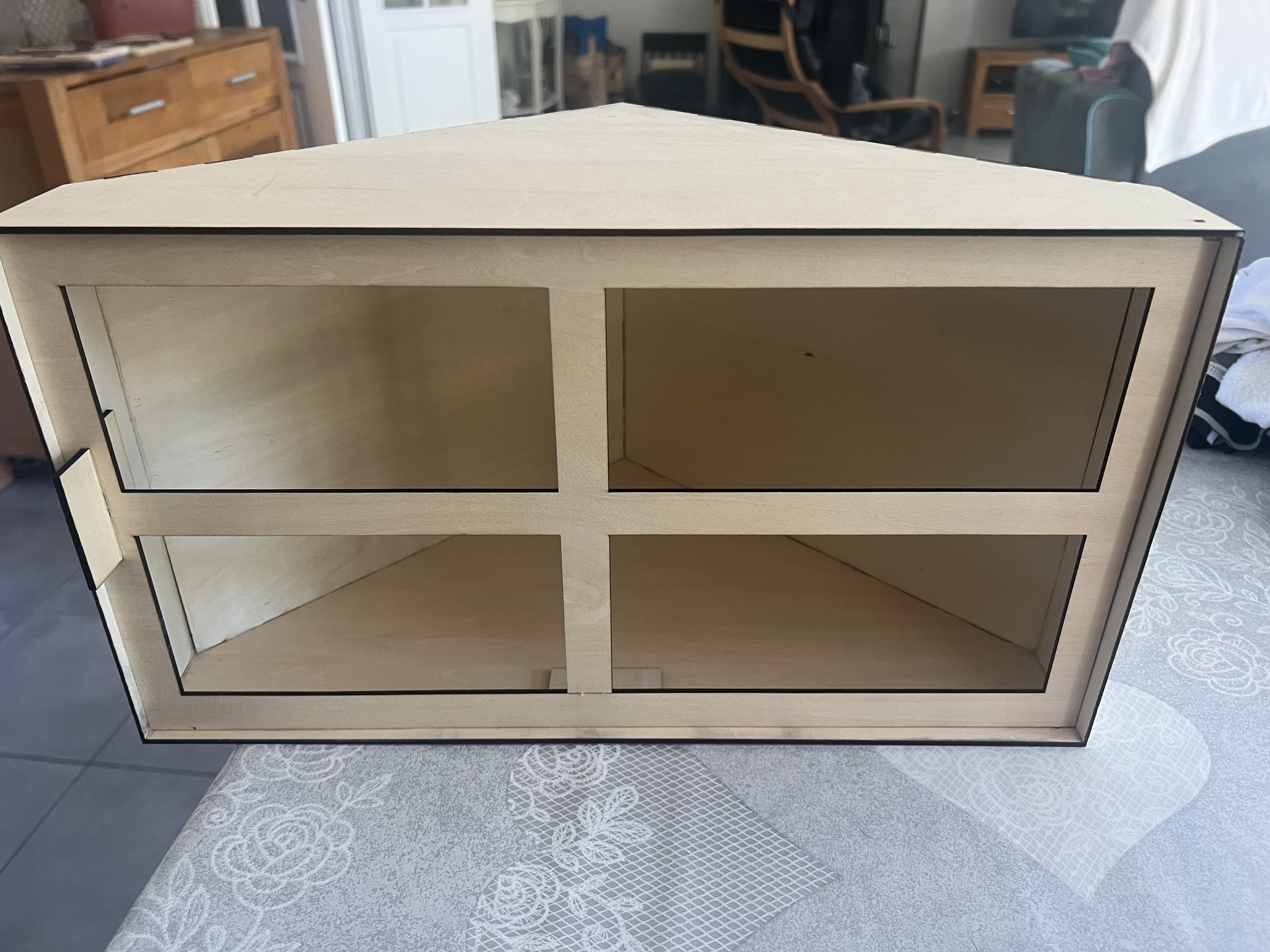 [Laser cut and engrave] Boîte de rangement en bois avec façade grillagée pour fruits et légumes