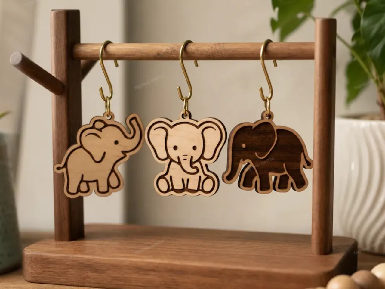 [Laser cut and engrave] Set of Three Hanging Elephant Ornaments