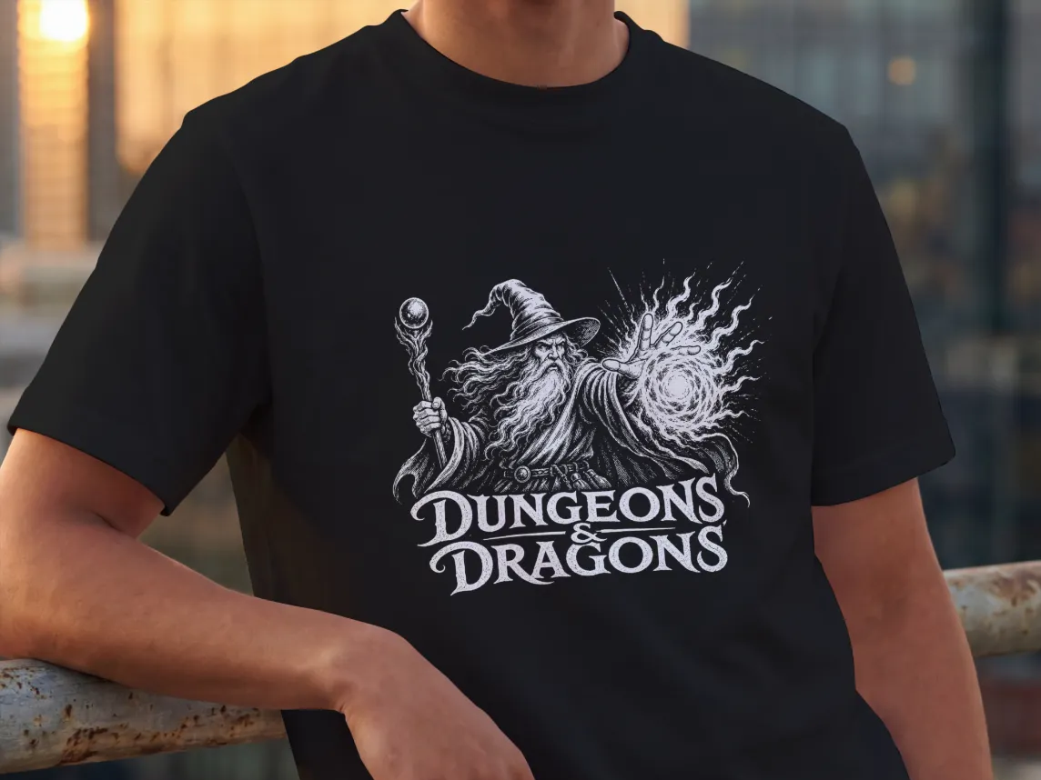 Eine Halbton-Fantasy-Illustration auf ein schwarzes Shirt gedruckt