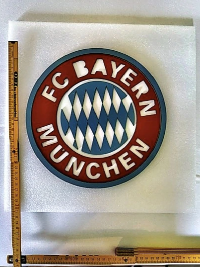 [Laser cut and engrave] FC Bayern München Logo Wandbild
