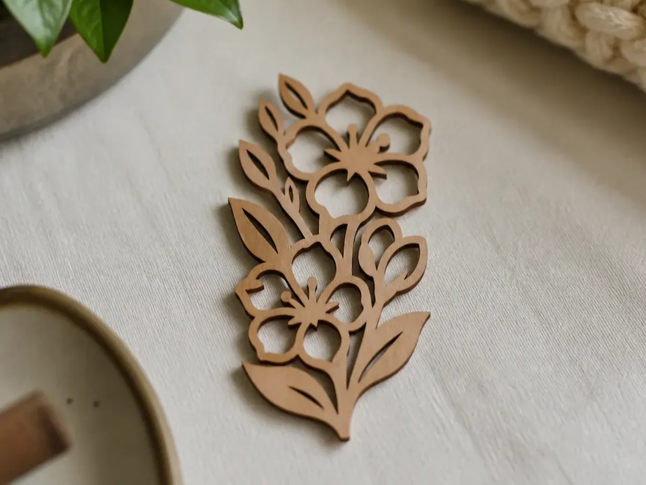 [Laser cut and engrave] Floral Wood Cutout Wall Art with Cherry Blossom Motif