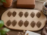 [Laser cut and engrave,Other] Intricate Leaf Pattern Dangle Earrings