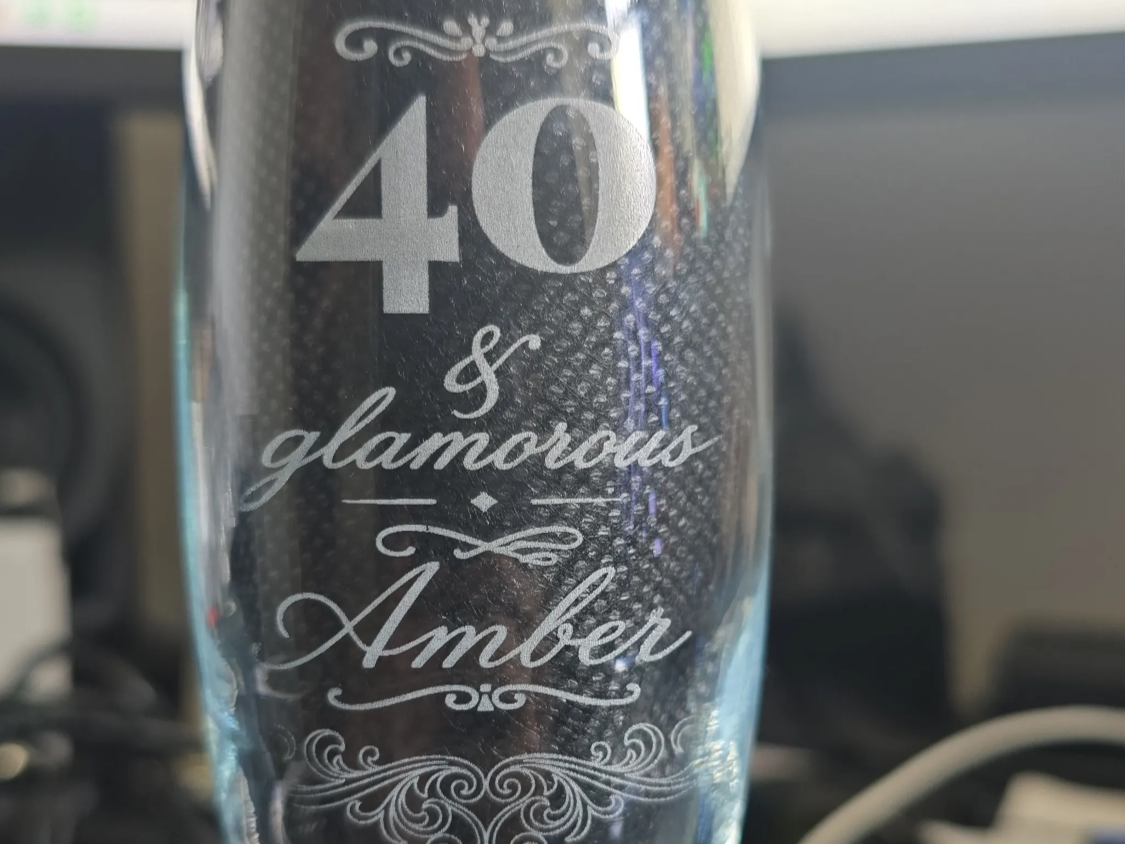 40 & glamarous