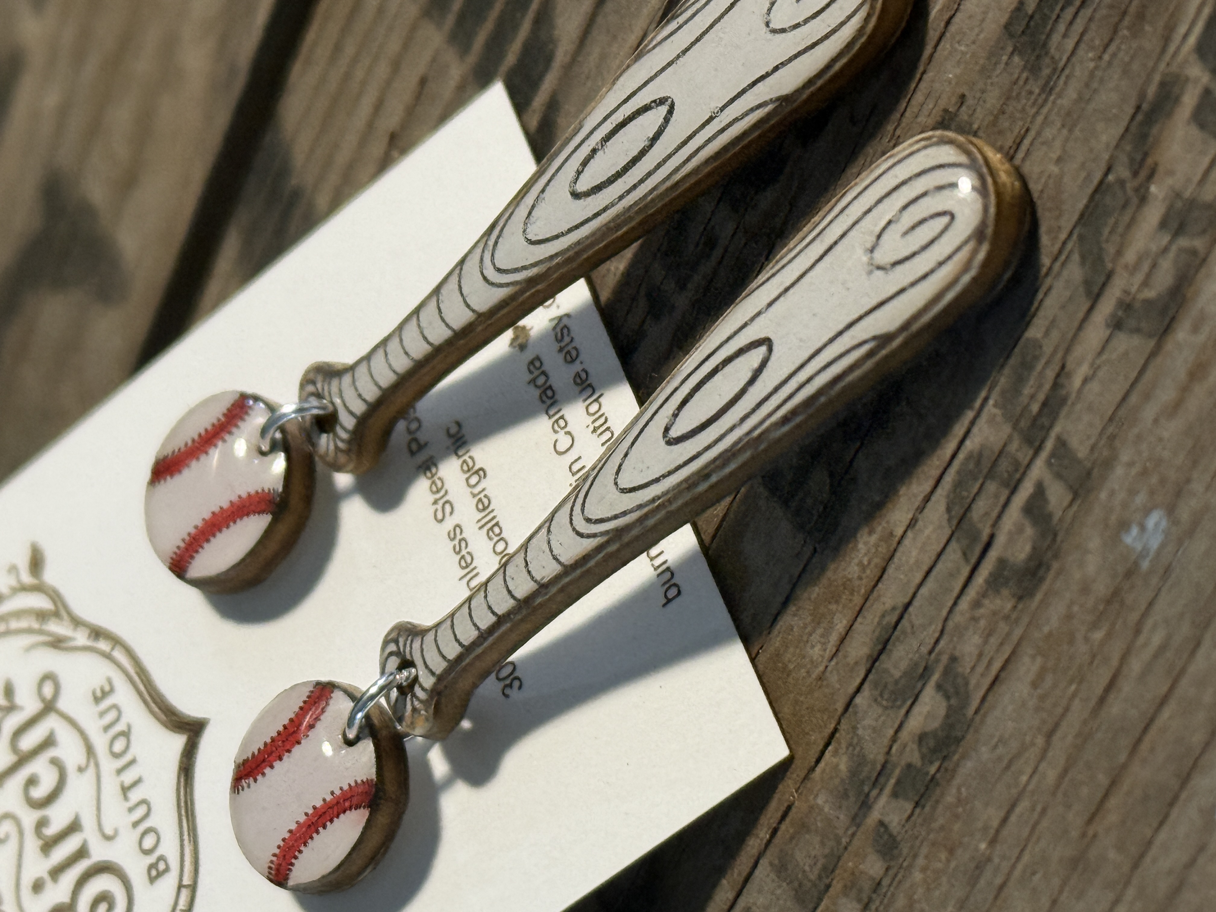 [Laser cut and engrave] Baseball and Bat Dangle Earrings