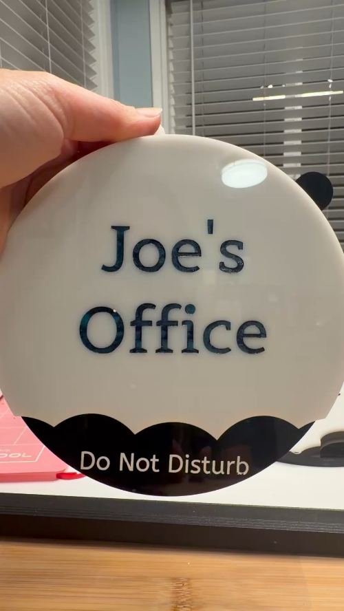 [Laser cut and engrave] Joe's Office At Lunch Round Door Sign