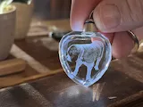 [Laser cut and engrave] Heart-Shaped Crystal Keychain with Dog Portrait