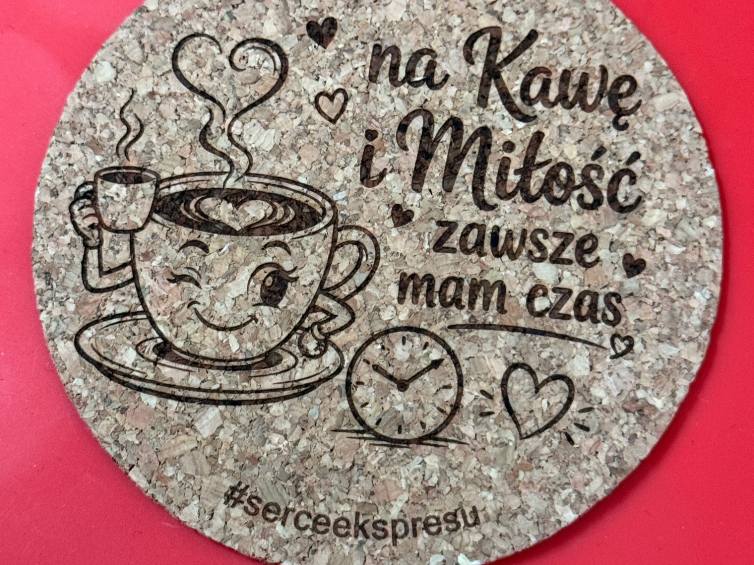 Korkowa podkładka pod kubek z napisem na kawę i miłość