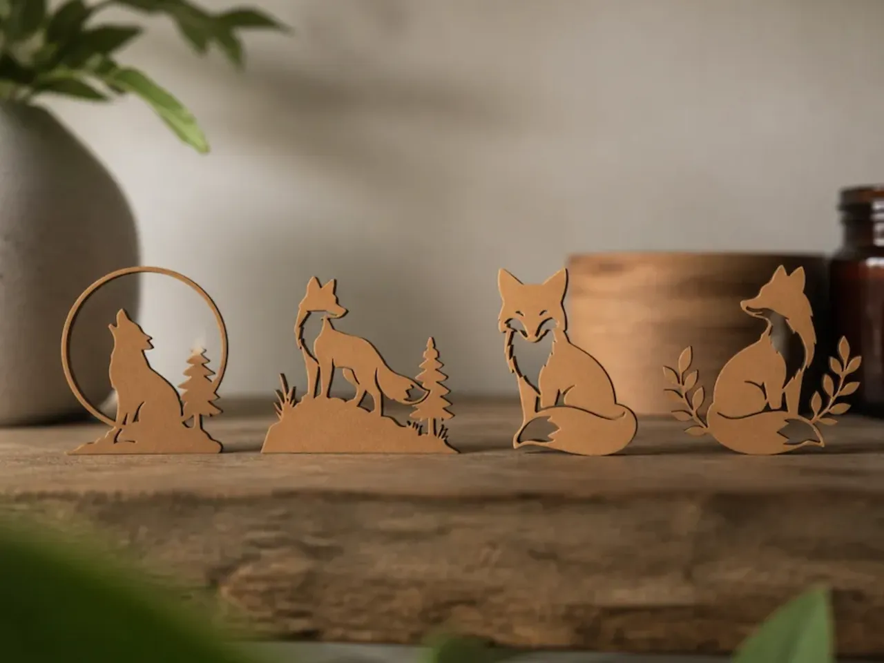 [Laser cut and engrave] Set of Woodland Fox and Wolf Silhouette Tabletop Figures