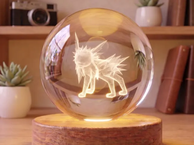 Jolteon Crystal Ball Light