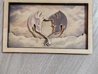 [Laser cut and engrave,Inkjet printing] Quadro in legno con draghi che formano un cuore