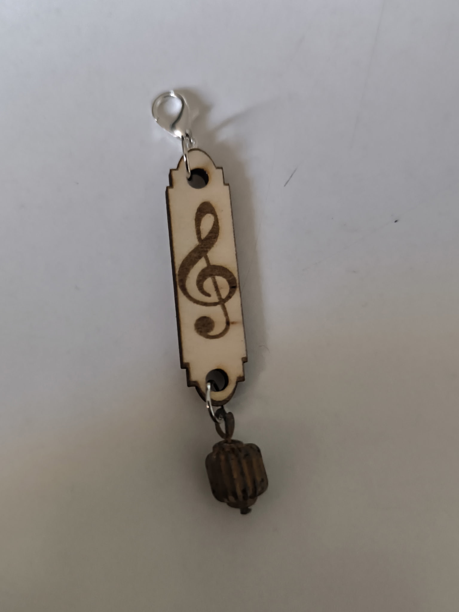 [Laser cut and engrave] Bracelets avec motifs de notes de musique et instruments