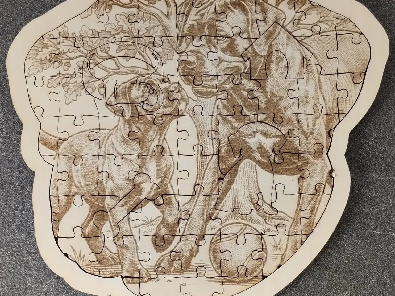 [Laser cut and engrave] Puzzle en bois illustré avec des chiens et une niche