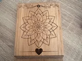 [Laser cut and engrave] Support Téléphone Bois