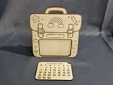 [Laser cut and engrave] Calendrier scolaire cartable