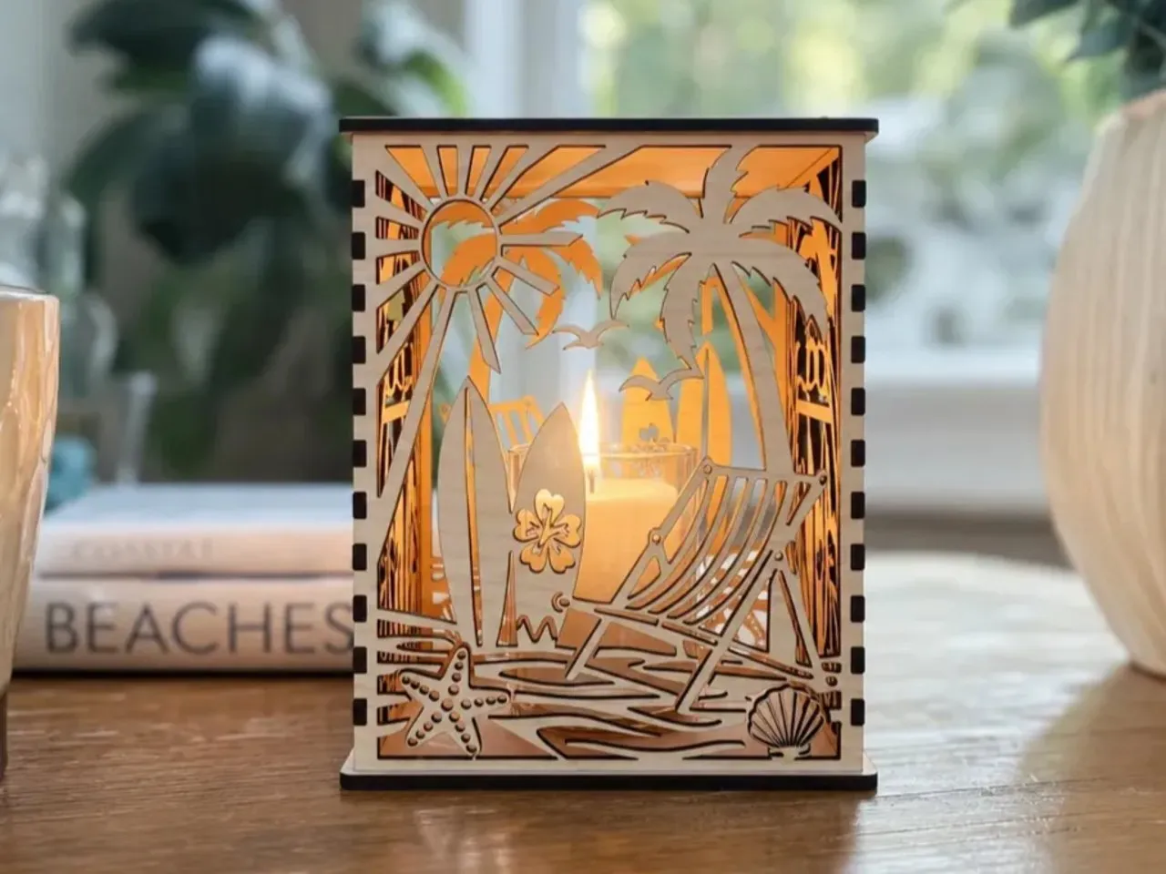 [Laser cut and engrave] Photophore en bois avec motif de plage tropicale et chaises longues