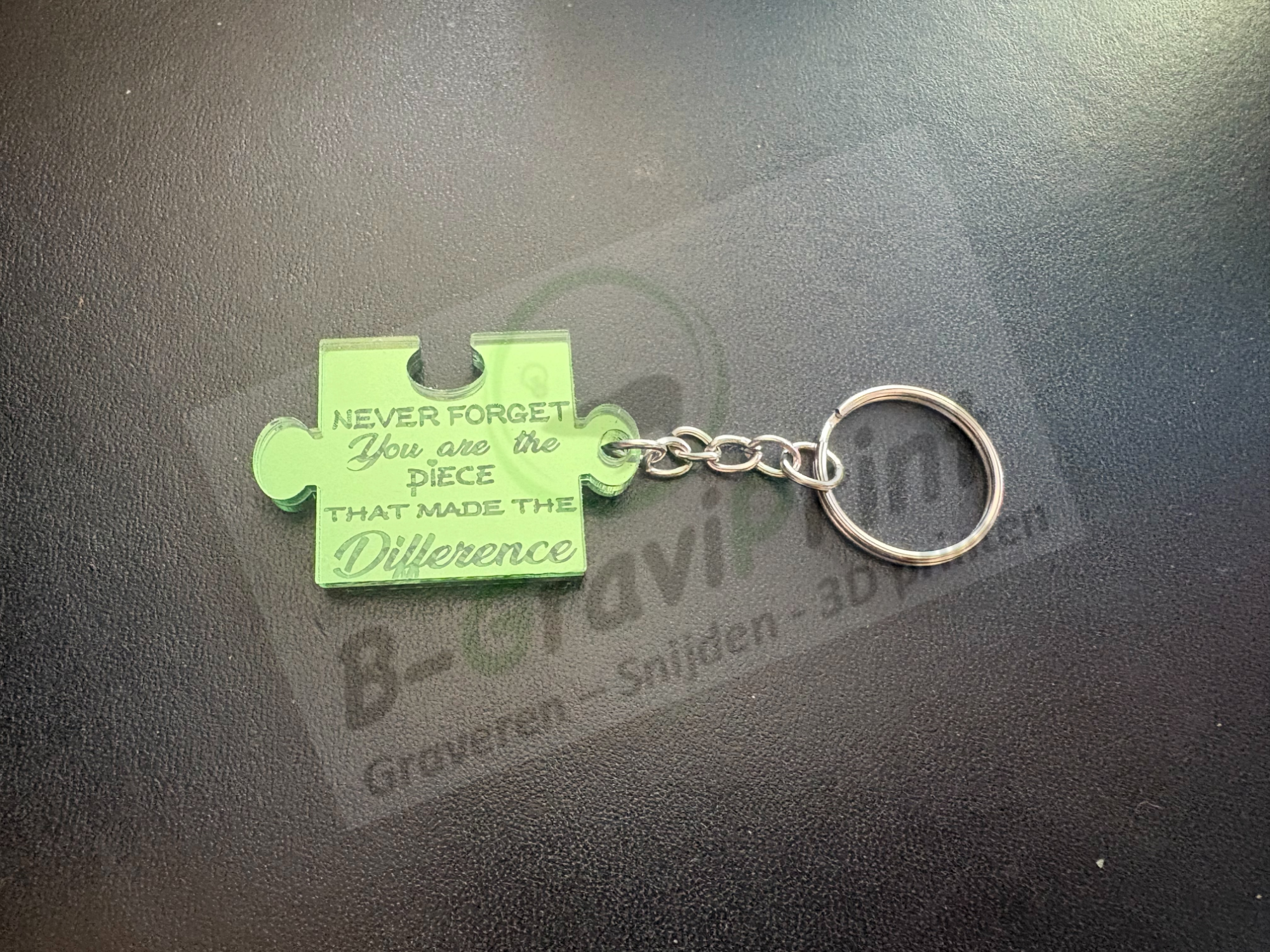 [Laser cut and engrave] Puzzle Piece keychain with great headliner