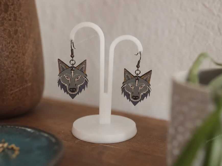 Pendientes Lobo