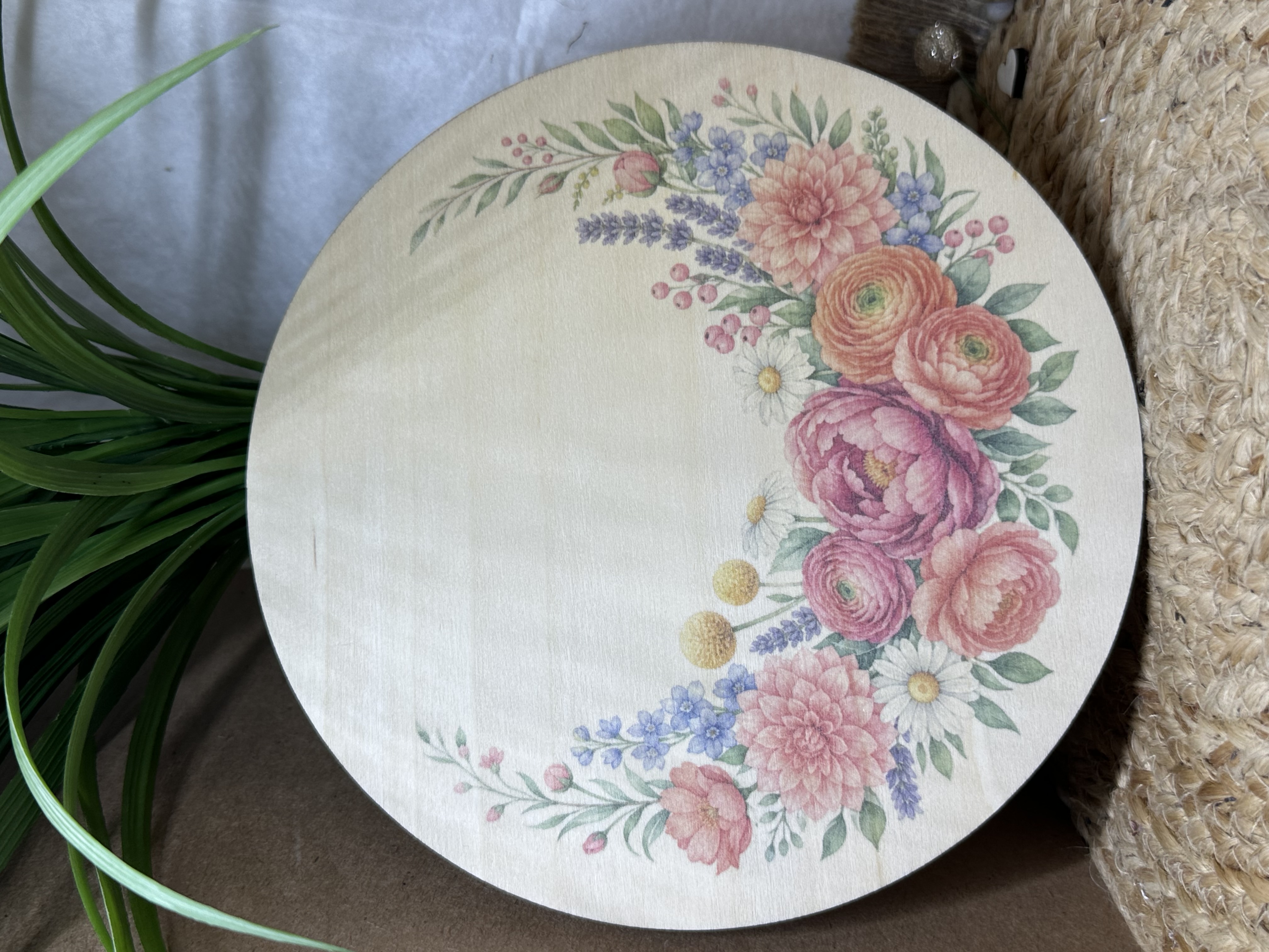 [Inkjet printing] Rundes Holzschild mit floralem Blumenkranz Motiv