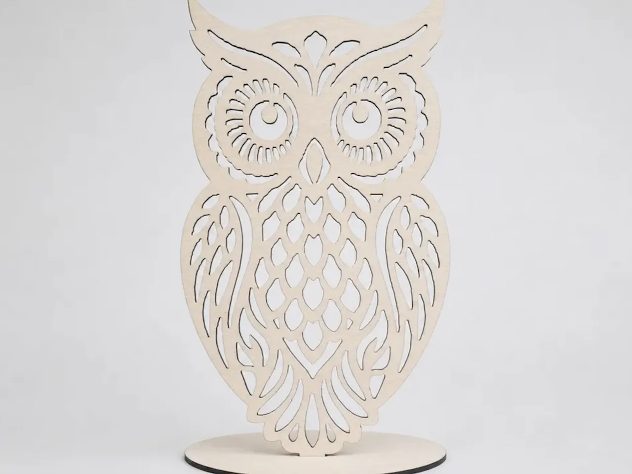 [Laser cut and engrave] Freestanding Intricate Owl Silhouette Tabletop Figure