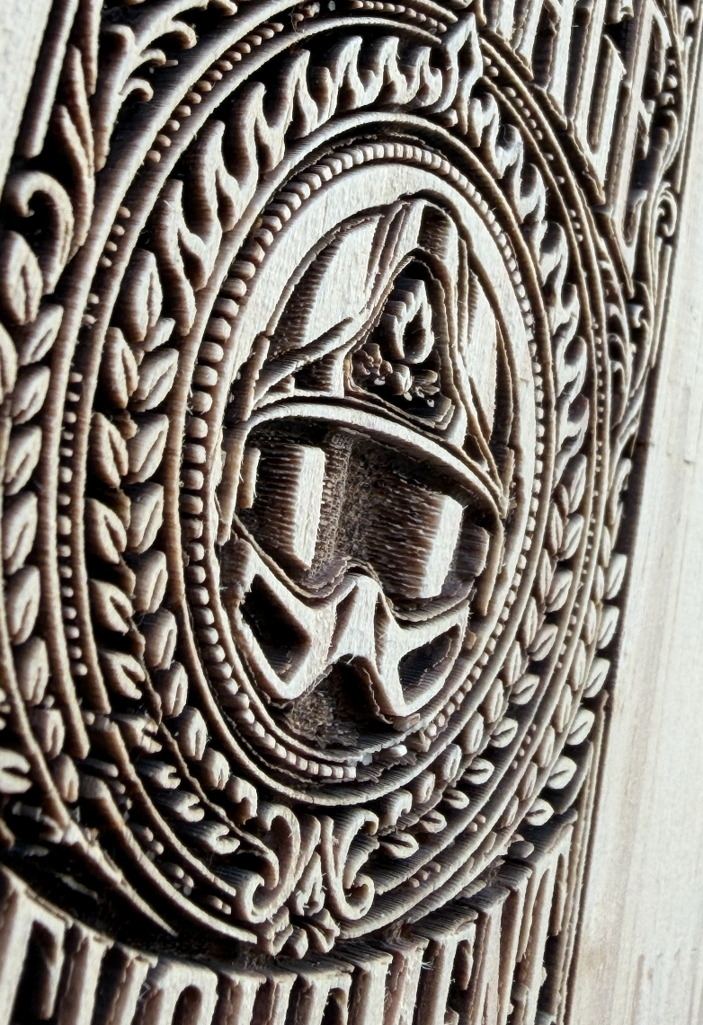 [Laser cut and engrave] Plaque murale avec emblème de casque de pompier Français et couronne de lauriers