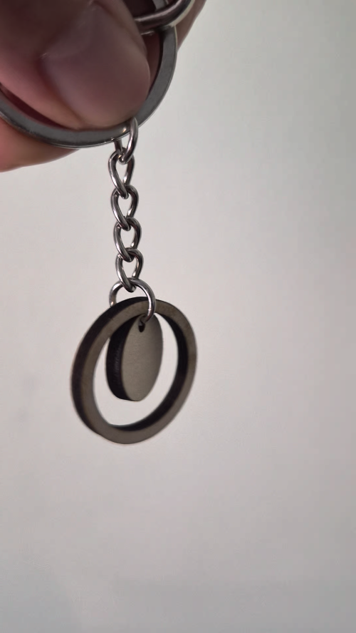 [Laser cut and engrave] Blank wooden circle charm keychain attachment