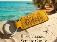 [Laser cut and engrave] Portachiavi in pelle giallo con scritta Salento e motivi marini