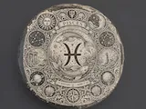 [Laser cut and engrave] Pisces Zodiac Sign Circular Stone Coaster with Intricate Astrological Artwork